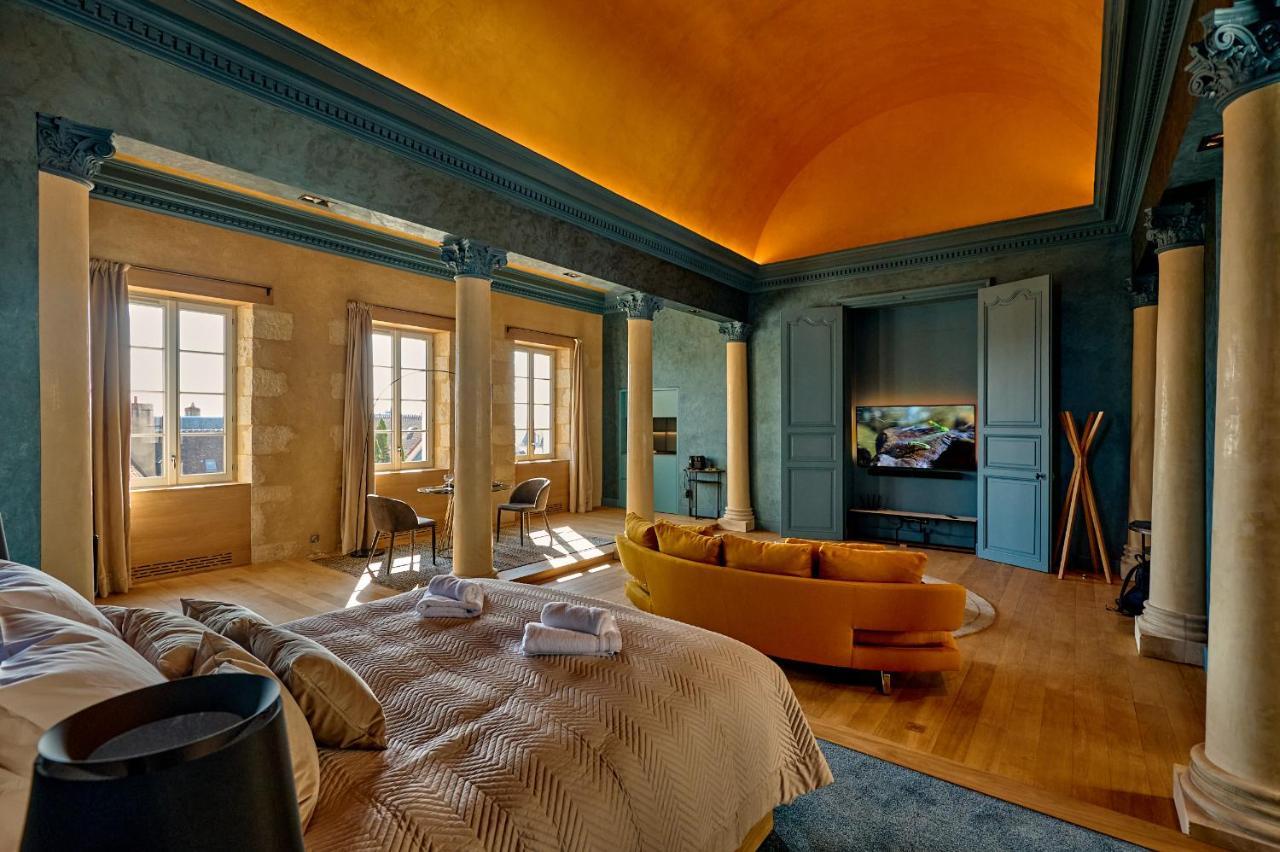 La Chapelle, Les Suites Du Palais, L'Unique 5 Etoiles De Nevers, Suite D'Exception, By Primo C0Nciergerie 외부 사진
