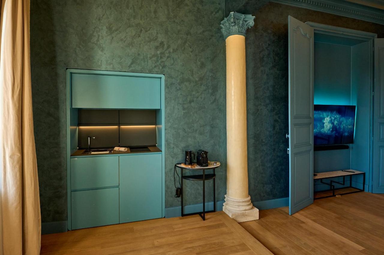 La Chapelle, Les Suites Du Palais, L'Unique 5 Etoiles De Nevers, Suite D'Exception, By Primo C0Nciergerie 외부 사진