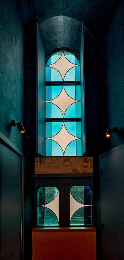 La Chapelle, Les Suites Du Palais, L'Unique 5 Etoiles De Nevers, Suite D'Exception, By Primo C0Nciergerie 외부 사진